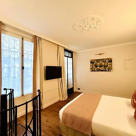 Sopi By Patrick Hayat 4*